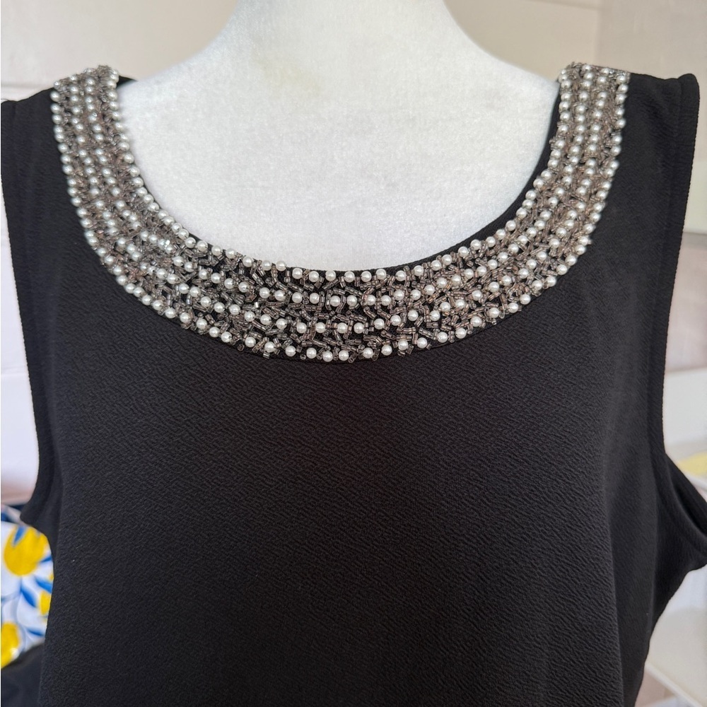 Maya Brooke Black Sleeveless Dress with Pearl Embellished Crewneck 16W Plus - Picture 7 of 7